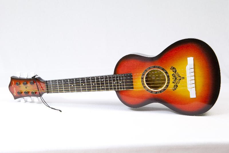 GUITARRA  ESPAÑOLA EN CAJA