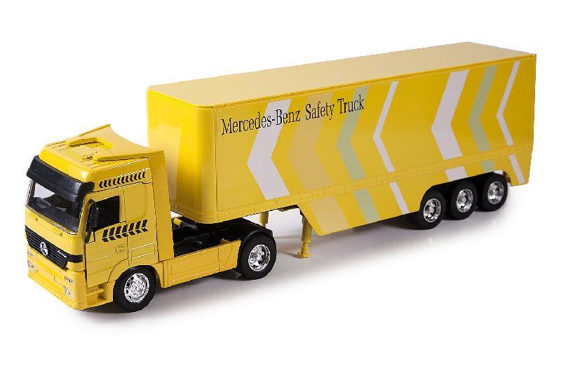 1:32CAMION MERCEDES-BENZ CONTAINER